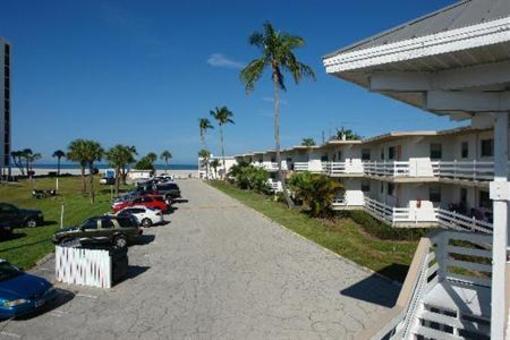 фото отеля Carousel Inn Fort Myers Beach