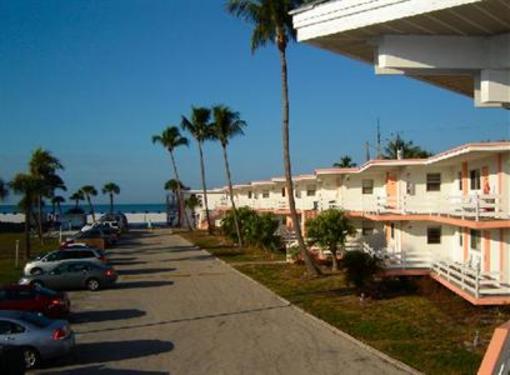 фото отеля Carousel Inn Fort Myers Beach