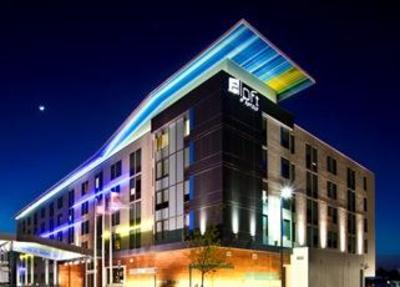 фото отеля aloft Dulles Airport Hotel