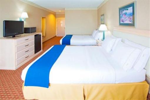 фото отеля Holiday Inn Express Pocomoke City