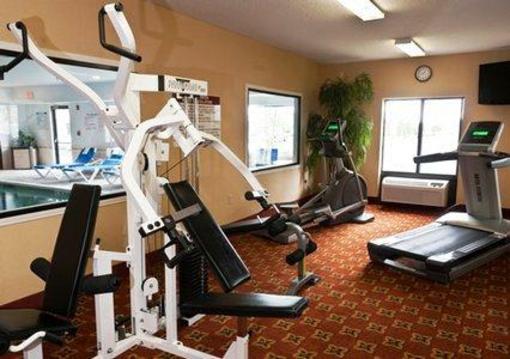 фото отеля Comfort Suites North Fort Wayne