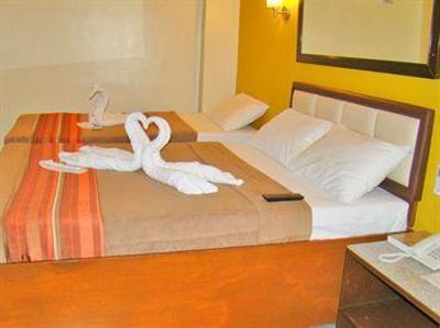 фото отеля Express Inn Lapu Lapu