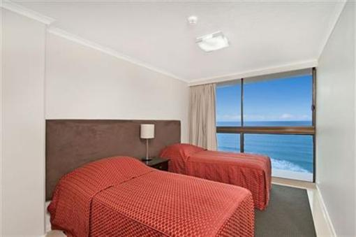 фото отеля Boulevard Towers Apartments Gold Coast