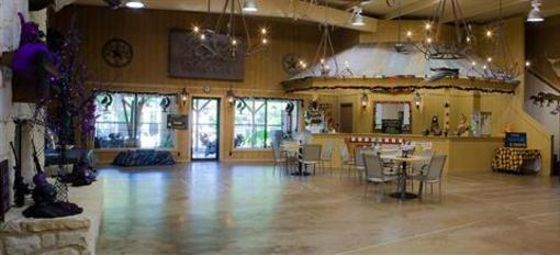 фото отеля Rustic Creek Ranch