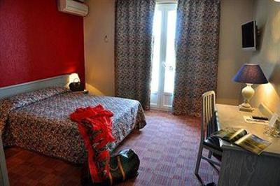фото отеля Hotel Spunta Di Mare Ajaccio