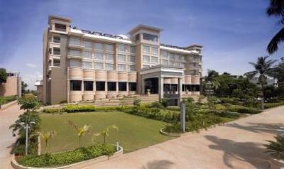 фото отеля Royal Orchid Central Kireeti