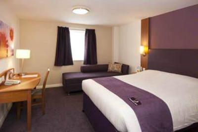 фото отеля Premier Inn Liverpool City (Hanover Street)