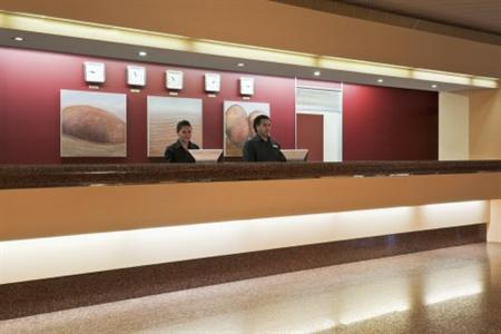 фото отеля Crowne Plaza Hotel Alice Springs