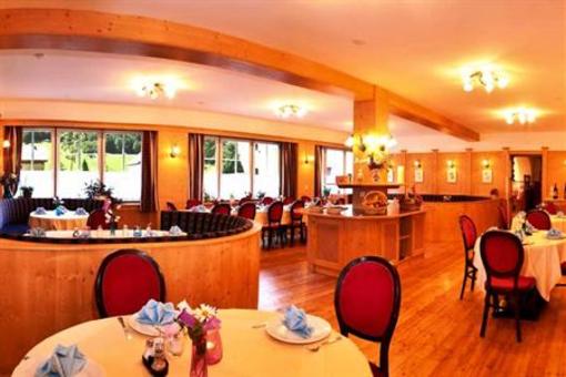 фото отеля Landhotel Postgut Tweng