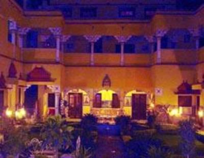 фото отеля Ishwari Niwas Palace
