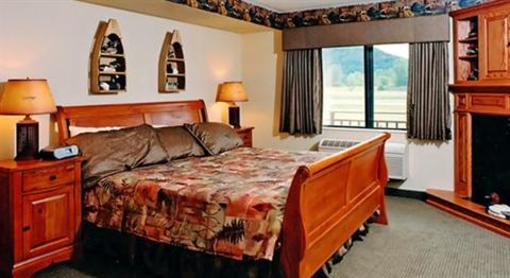 фото отеля Norway Inn Lodge & Suites