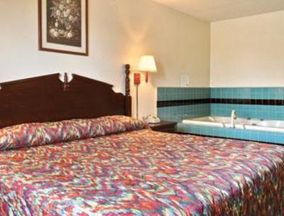 фото отеля Super 8 Pekin/Peoria Area