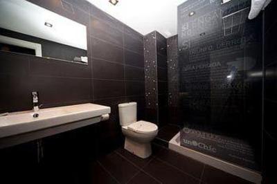 фото отеля Hostal Joaquin Costa Huesca