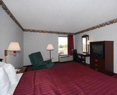 фото отеля Quality Inn & Suites North Columbus (Ohio)