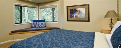 фото отеля Mount Bachelor Village Resort