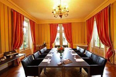 фото отеля Abbaye des Vaux de Cernay Hotel