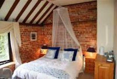 фото отеля Hilltop Barn Bed & Breakfast Blandford Forum