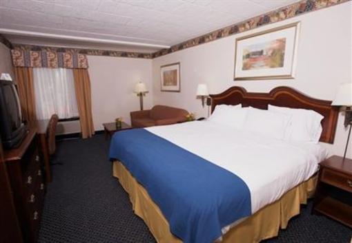 фото отеля Holiday Inn Express Pittsburgh - Cranberry