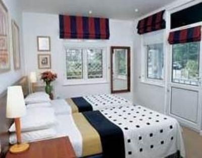 фото отеля The Lodge at Meyrick Park Bournemouth