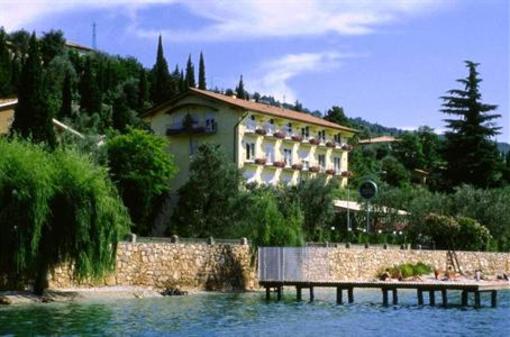 фото отеля Hotel Galvani Torri del Benaco