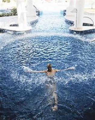 фото отеля Excellence Riviera Cancun Resort Puerto Morelos