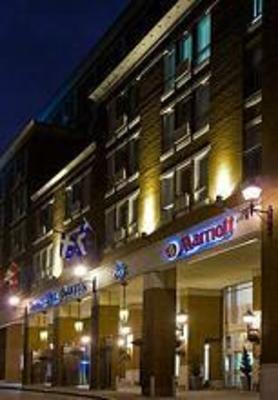 фото отеля Marriott SpringHill Suites Old Montreal
