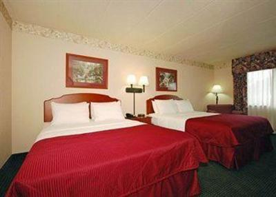 фото отеля Clarion Hotel Baraboo