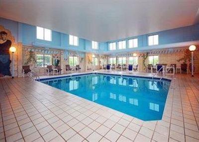 фото отеля Clarion Hotel Baraboo