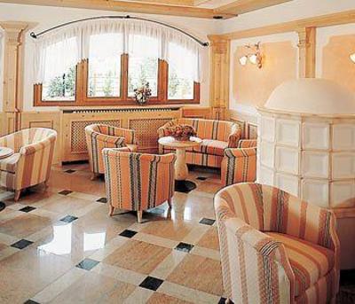 фото отеля Aparthotel Majestic