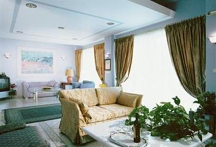 фото отеля Triton Hotel Piraeus