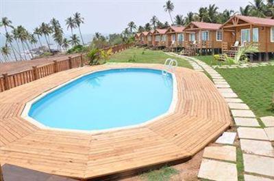 фото отеля Ozran Heights Beach Resort