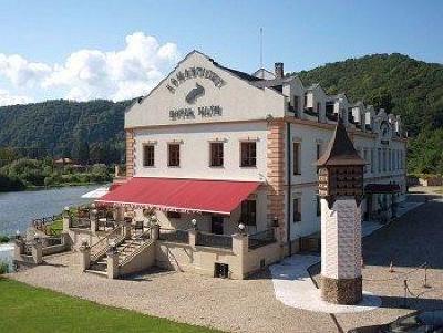 фото отеля Romantic Hotel Mlýn Karlštejn