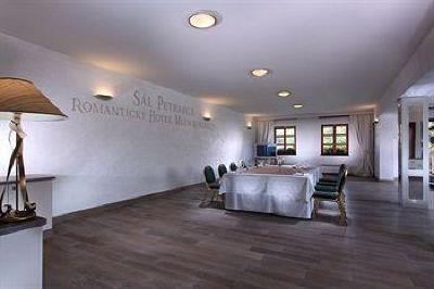 фото отеля Romantic Hotel Mlýn Karlštejn