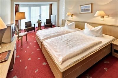 фото отеля Top Countryline Seehotel Plau am See