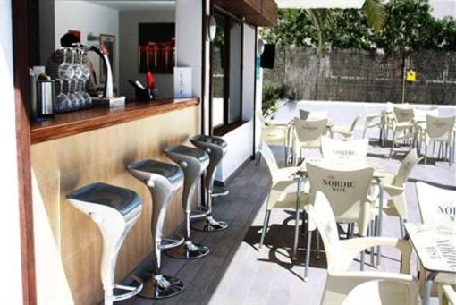 фото отеля Apartamentos Vistamar II Ibiza