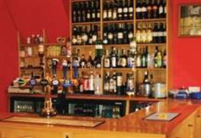 фото отеля The Red Lion Pub Haverhill (England)