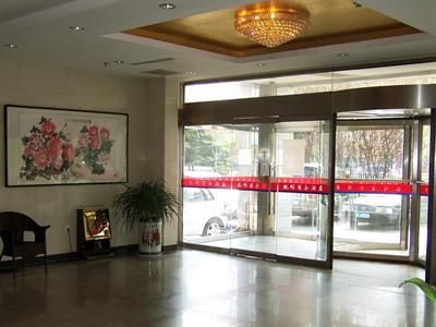 фото отеля Zhuhui Business Hotel