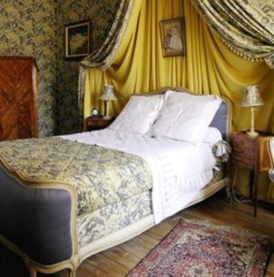 фото отеля Le Jardin Des Fables Guest House Chateau-Thierry