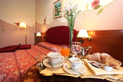 фото отеля Hotel Liternum