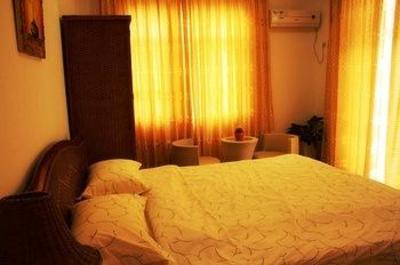 фото отеля Yonghe International Youth Inn - Sanya
