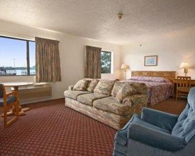 фото отеля Super 8 Motel Lowell Hebron (Indiana)