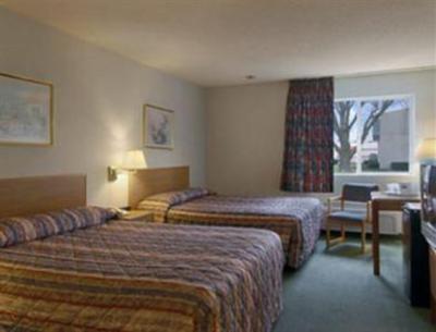фото отеля Days Inn Charleston (Illinois)