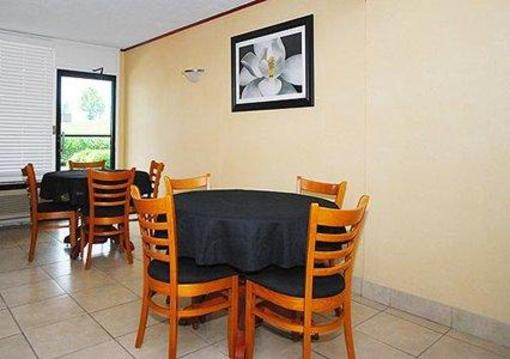 фото отеля Quality Inn Manning