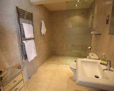 фото отеля Channels Lodge