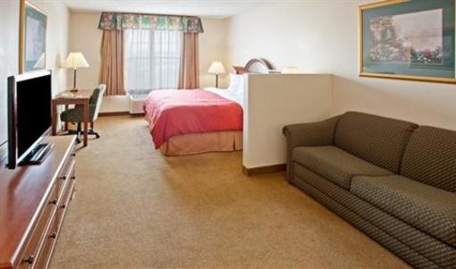 фото отеля Country Inn & Suites By Carlson, Macedonia