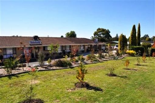 фото отеля BEST WESTERN Top of the Town Motel