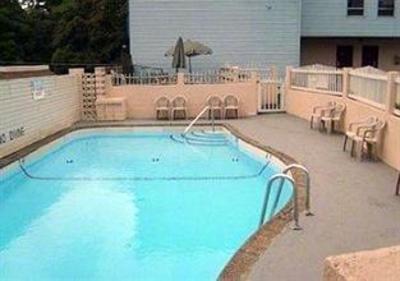 фото отеля Econo Lodge Stroudsburg