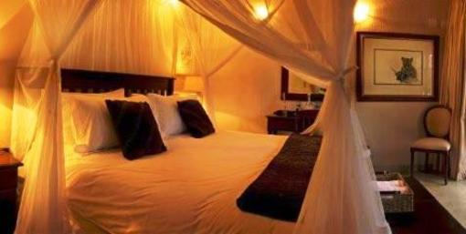 фото отеля Khaya Ndlovu Manor House Hoesdspruit