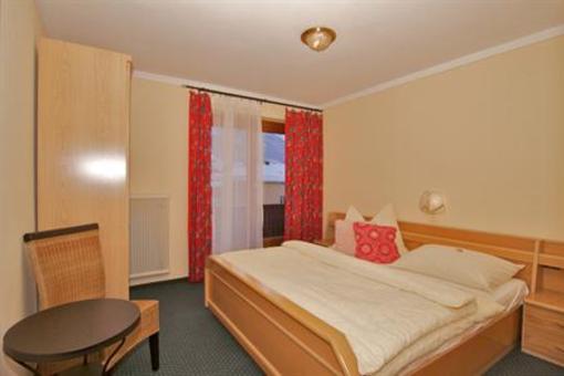 фото отеля Jagdhof Pension St. Johann im Pongau