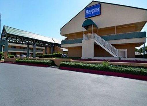 фото отеля Rodeway Inn & Suites Fiesta Park